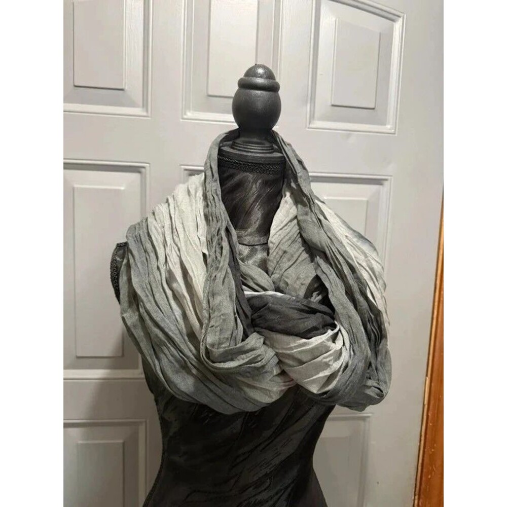 Ombré Gray black infinity crinkle scarf-vintage manhattan scarf co